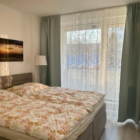 Great Location, Private Parking, New * براتسيلافا