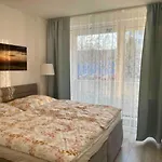 Apartmán Great Location, Private Parking, New
